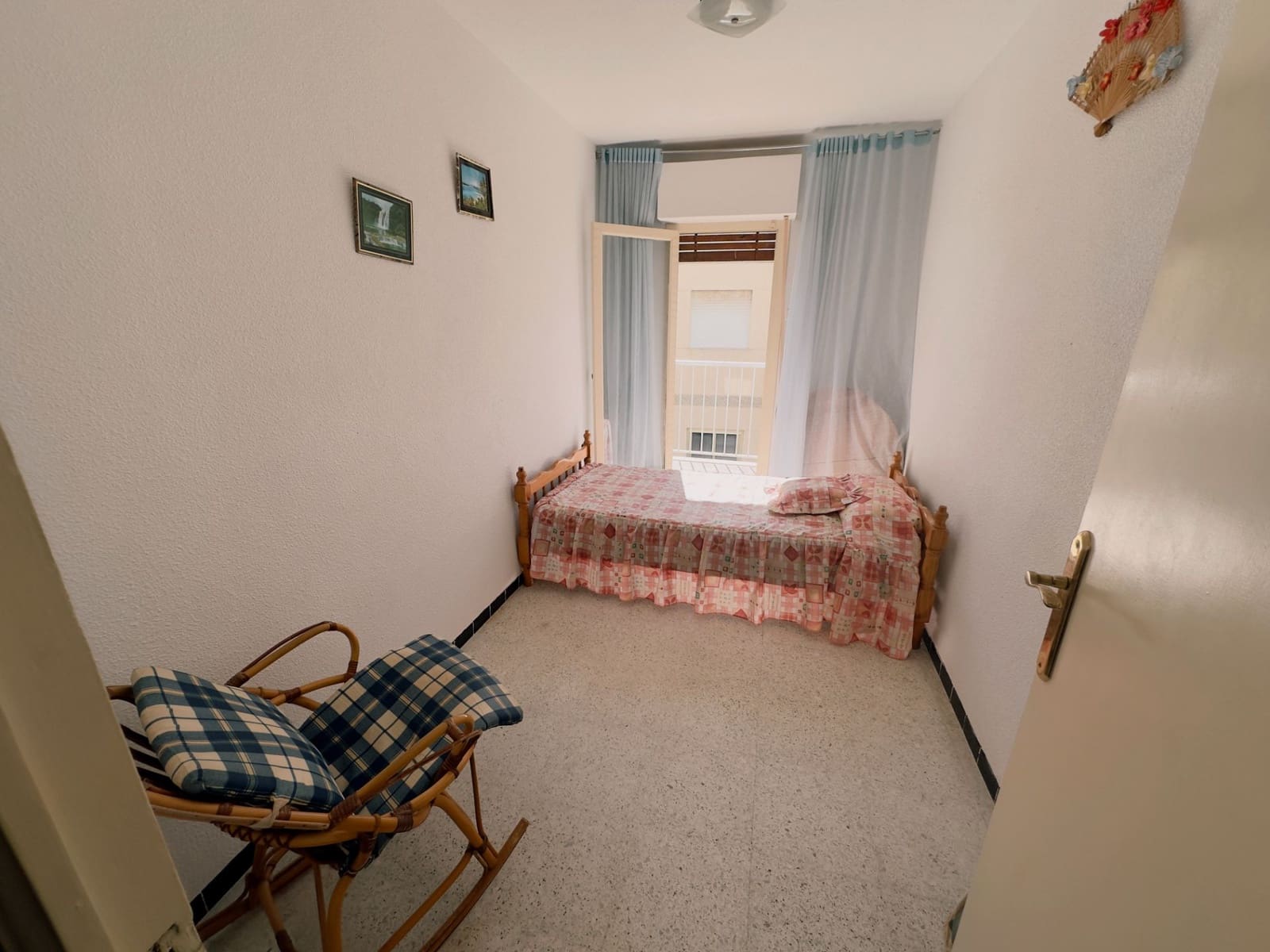 4 bedroom Apartment for sale in Santa Pola - € 235,000 (Ref: 9618749)