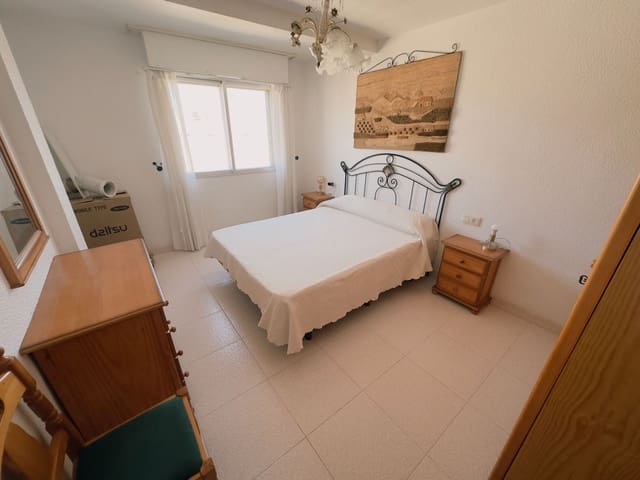 4 slaapkamer Flat te koop in Playa Tamarit - Playa Lissa, Santa Pola - € 200.000 (Ref: 9624100)