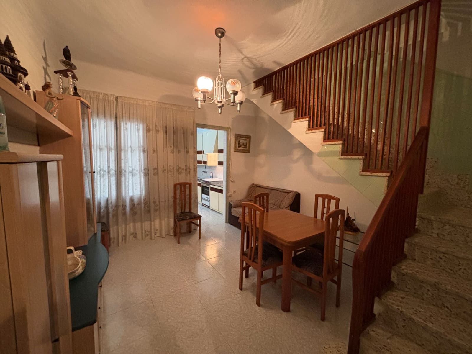 5 bedroom Villa for sale in Santa Pola - € 170,000 (Ref: 9650898)