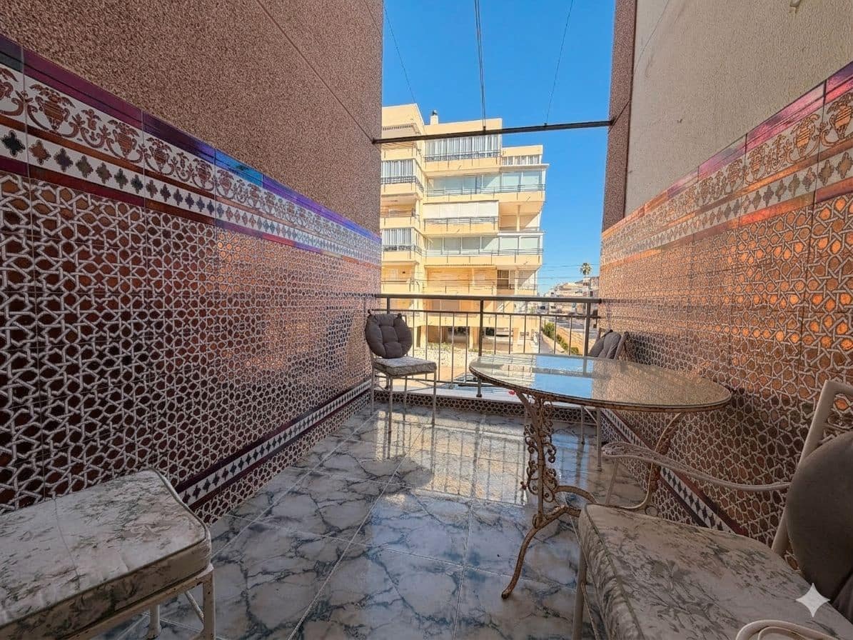 3 quarto Apartamento para venda em Santa Pola - 325 000 € (Ref: 9685758)