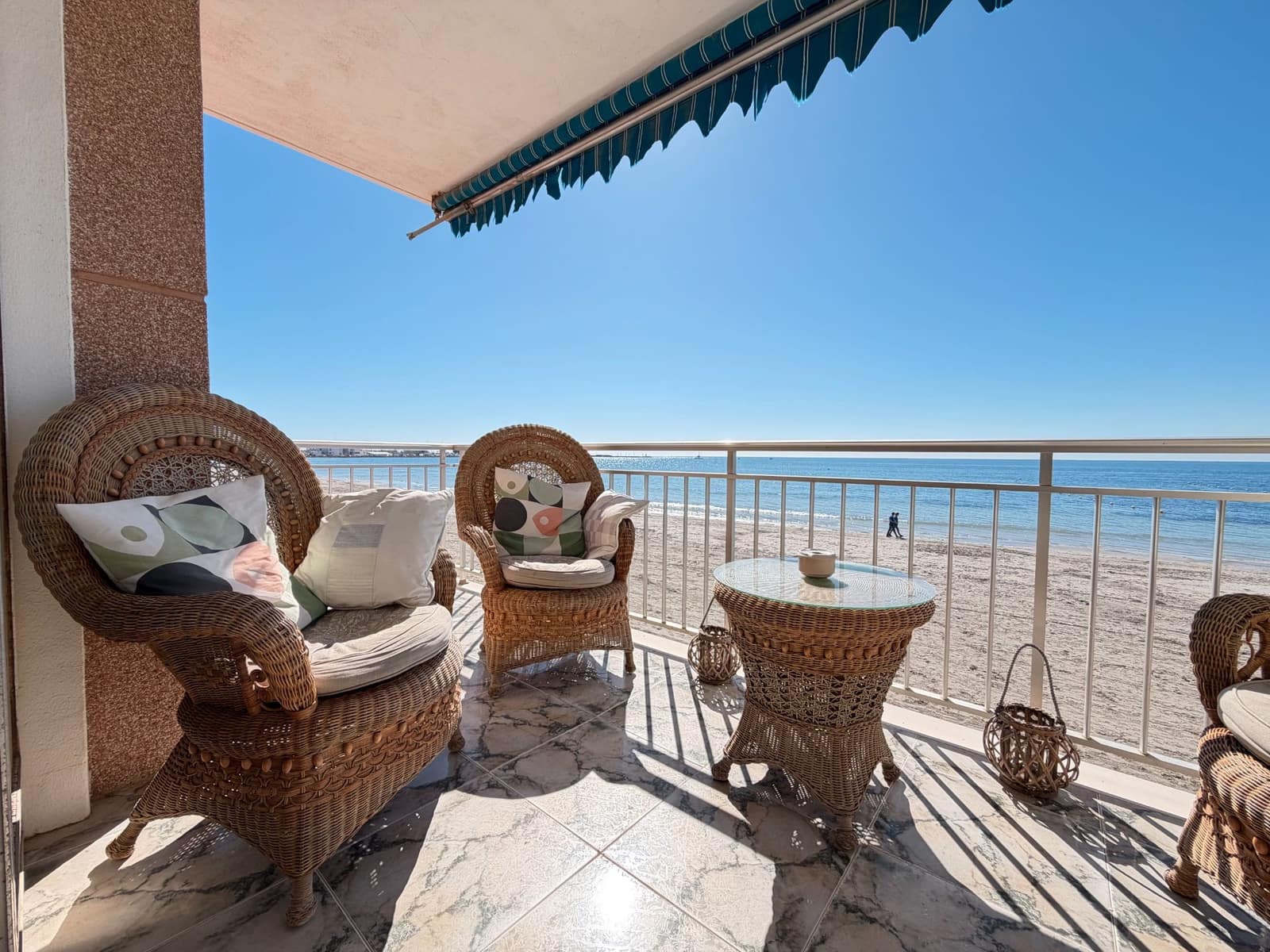 3 quarto Apartamento para venda em Santa Pola - 325 000 € (Ref: 9685758)