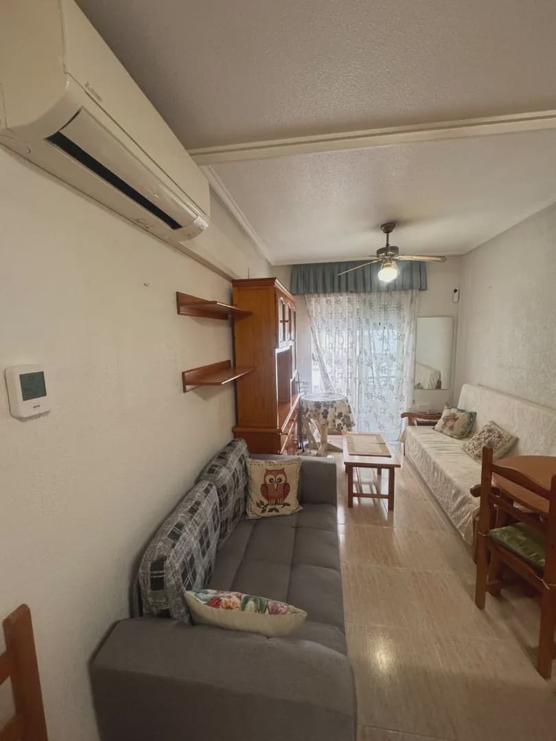 1 camera da letto Appartamento in vendita in Torrevieja - 115.000 € (Rif: 9715721)