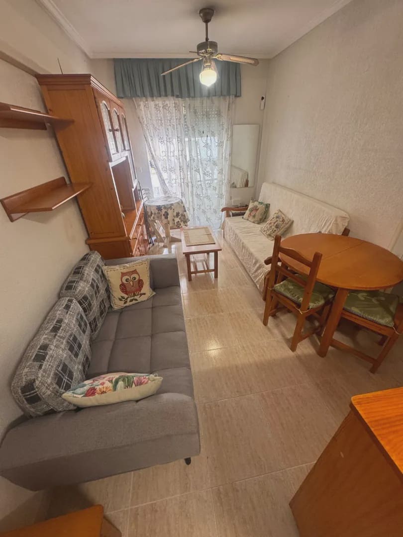 1 camera da letto Appartamento in vendita in Torrevieja - 115.000 € (Rif: 9715721)