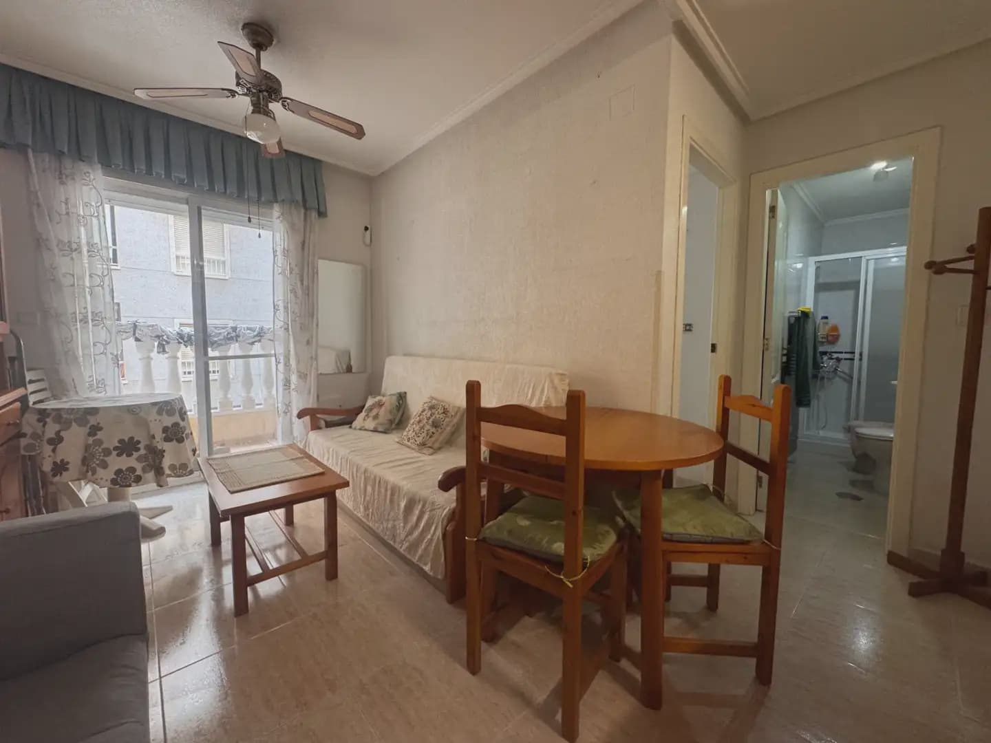 1 slaapkamer Flat te koop in Torrevieja - € 98.000 (Ref: 9715721)
