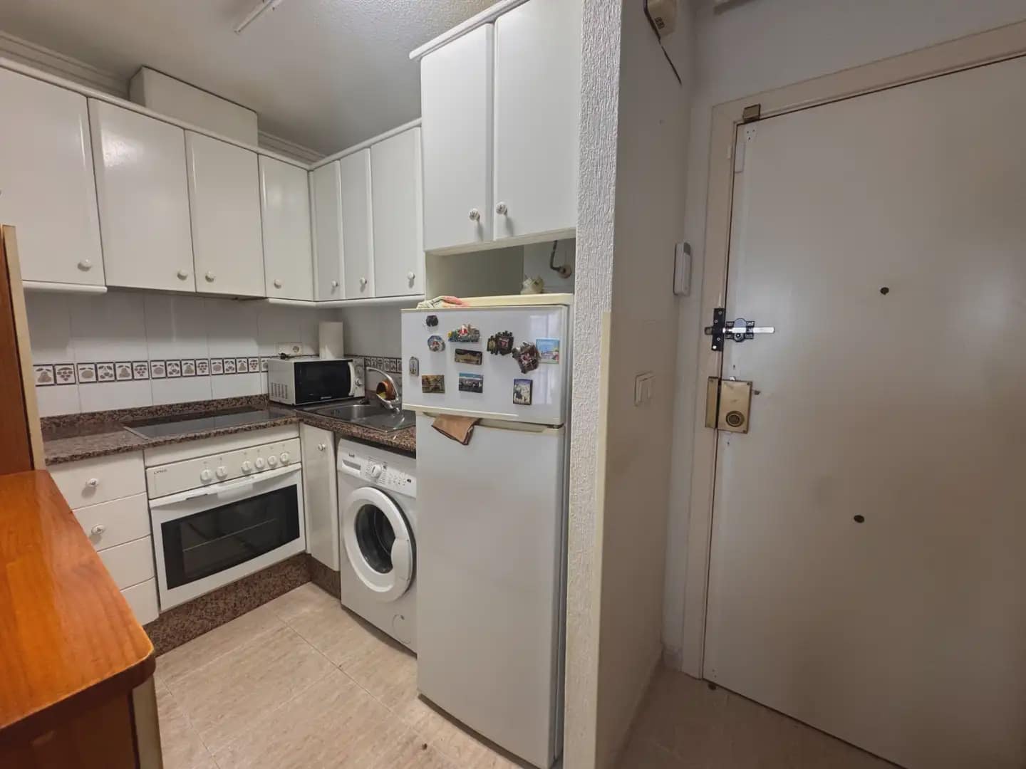 1 slaapkamer Flat te koop in Torrevieja - € 98.000 (Ref: 9715721)