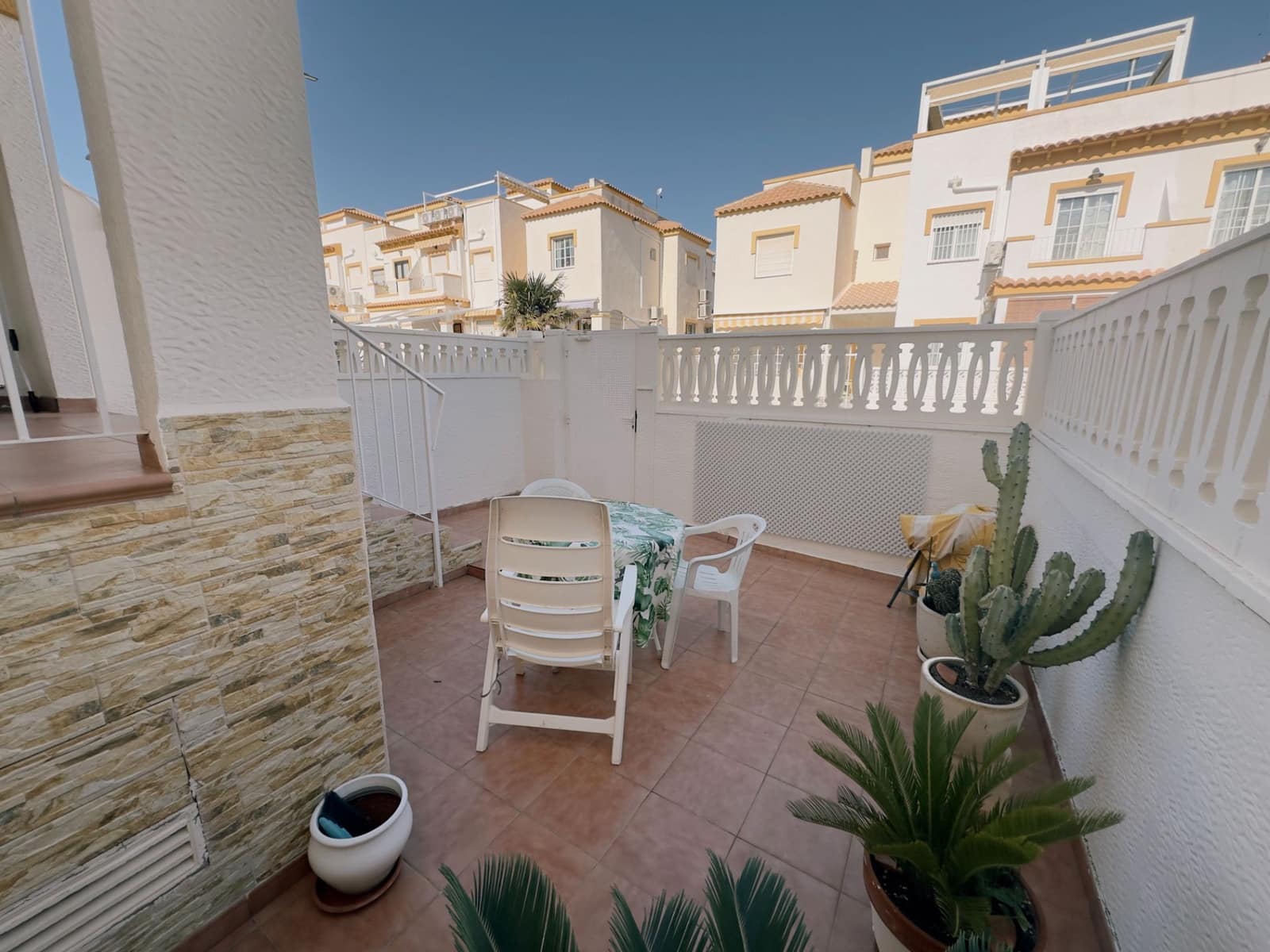 3 bedroom Terraced Villa for sale in Santa Pola with pool - € 280,000 (Ref: 9720624)