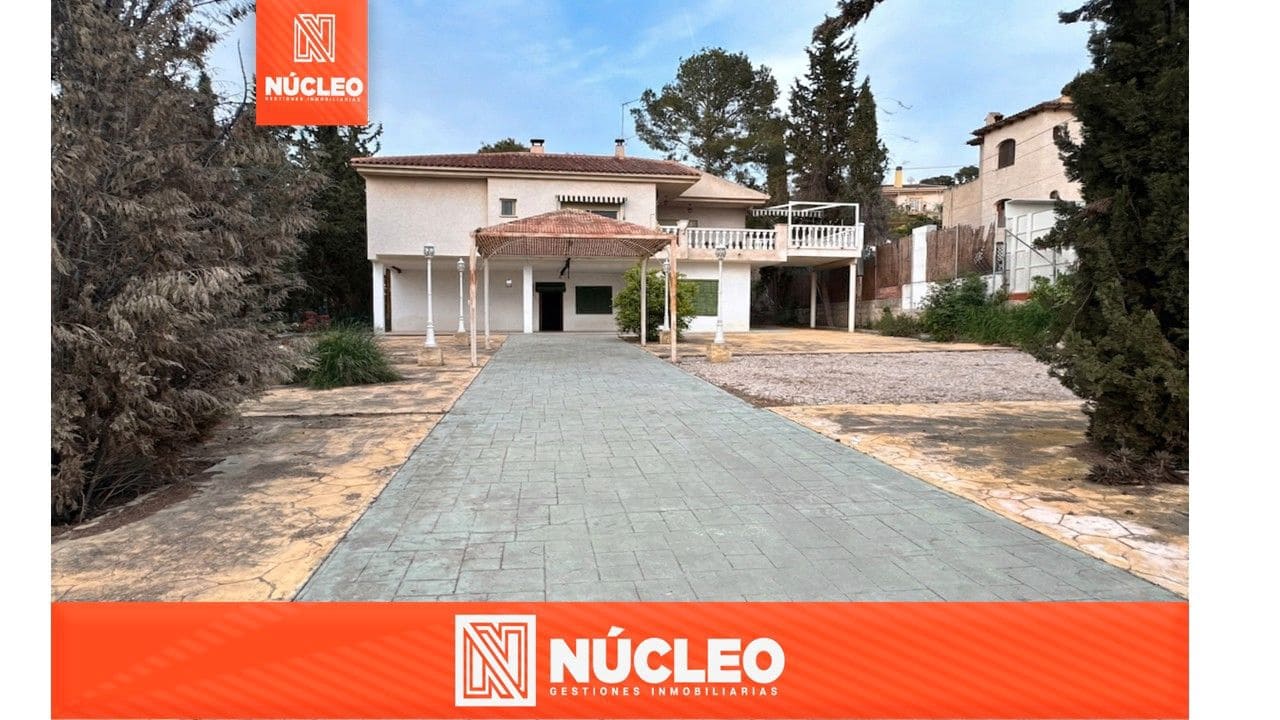 7 bedroom Villa for sale in Molina de Segura with garage - € 409,000 (Ref: 9725055)
