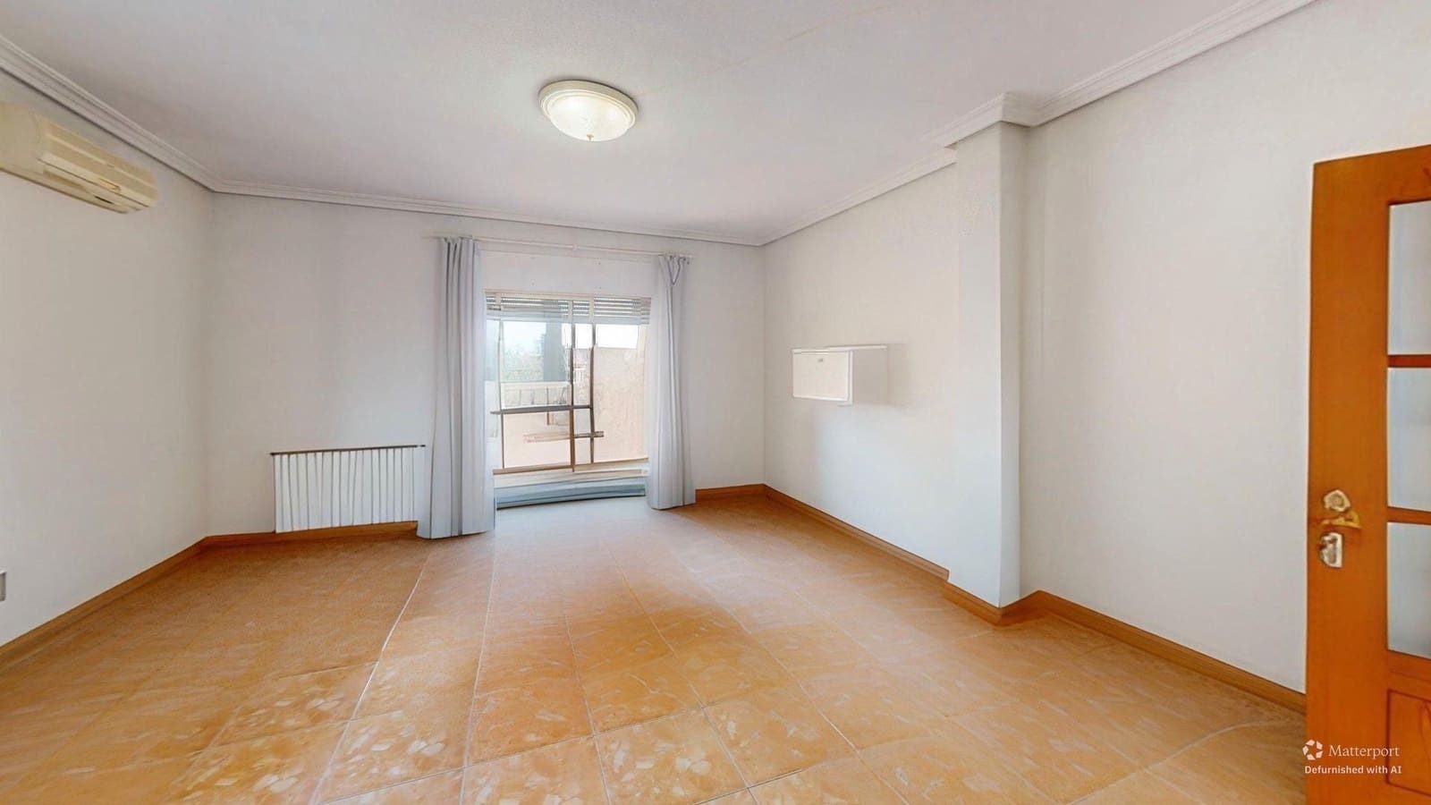 7 bedroom Villa for sale in Molina de Segura with garage - € 409,000 (Ref: 9725055)