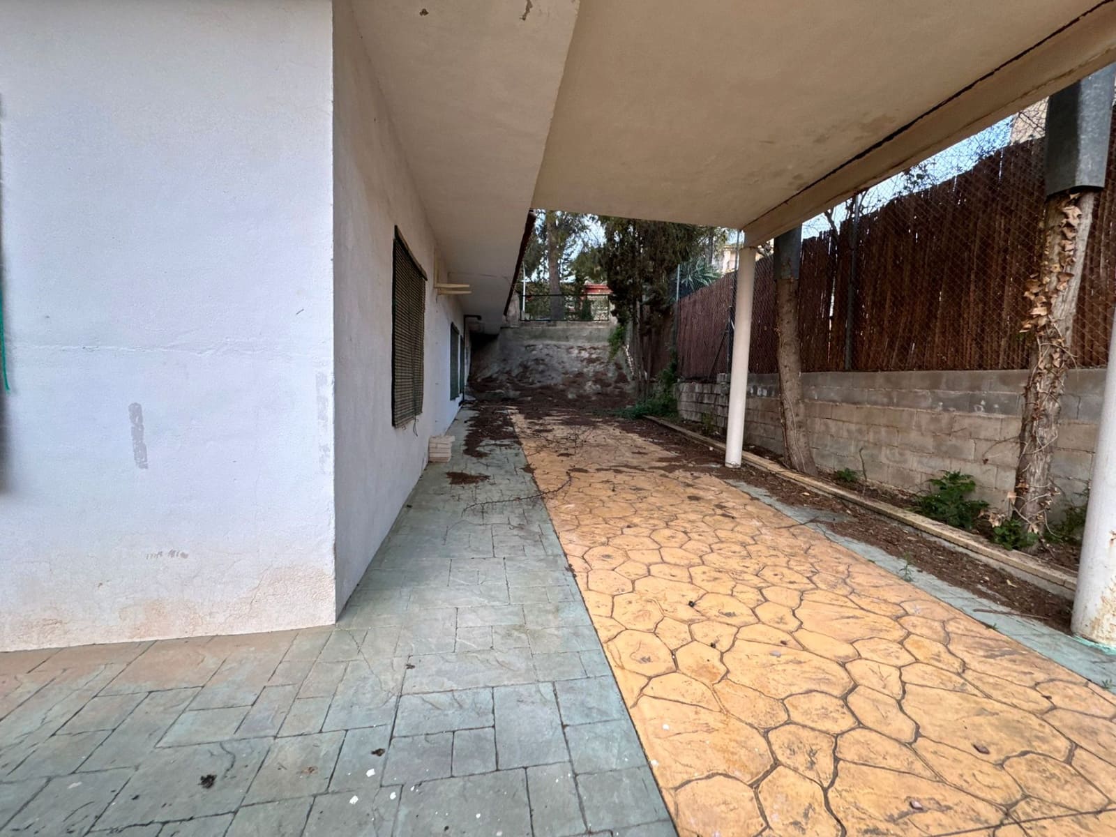 7 bedroom Villa for sale in Molina de Segura with garage - € 409,000 (Ref: 9725055)