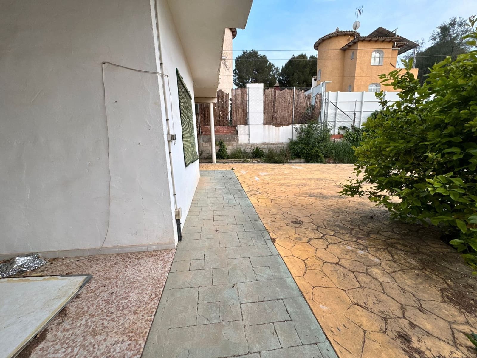 7 bedroom Villa for sale in Molina de Segura with garage - € 409,000 (Ref: 9725055)