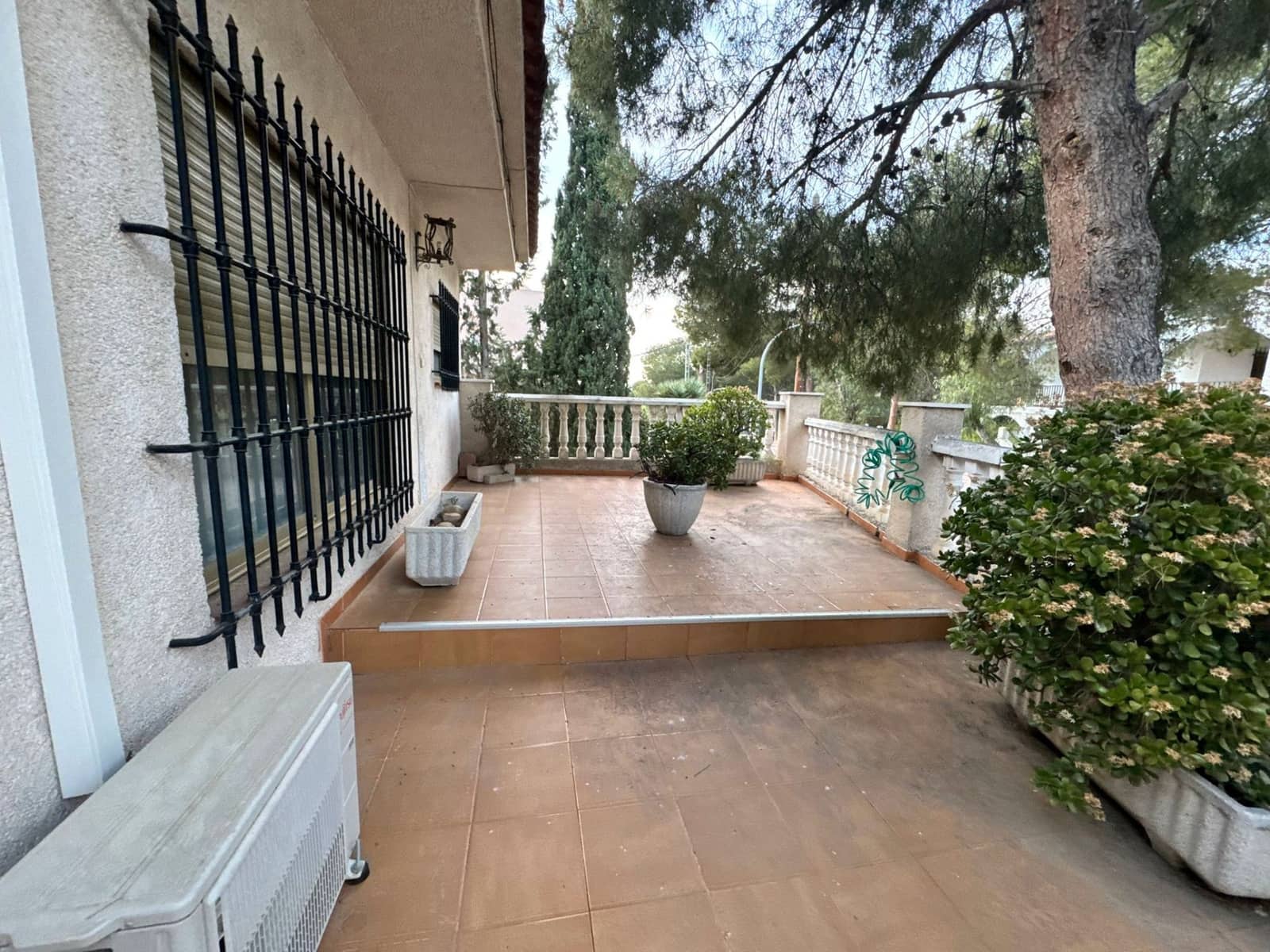 7 bedroom Villa for sale in Molina de Segura with garage - € 409,000 (Ref: 9725055)