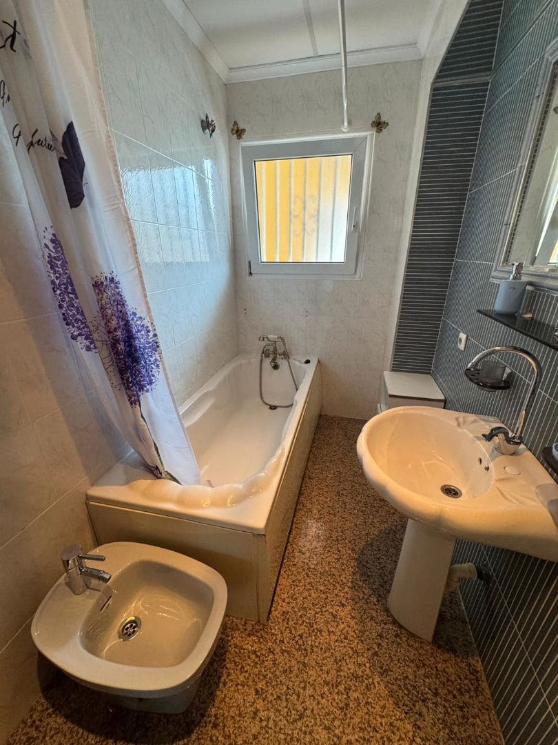 Piso de 3 habitaciones en Torrevieja en venta con garaje - 228.000 € (Ref: 9731172)