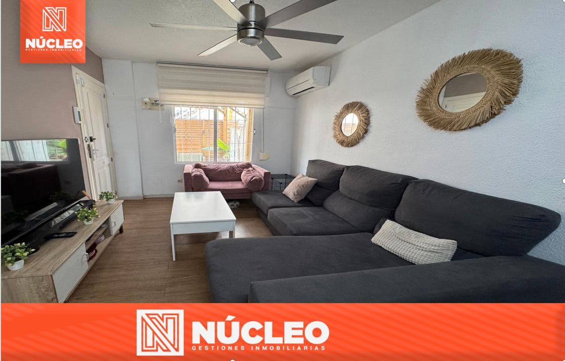 1 bedroom Villa for sale in Torrevieja with pool - € 120,550 (Ref: 9731366)