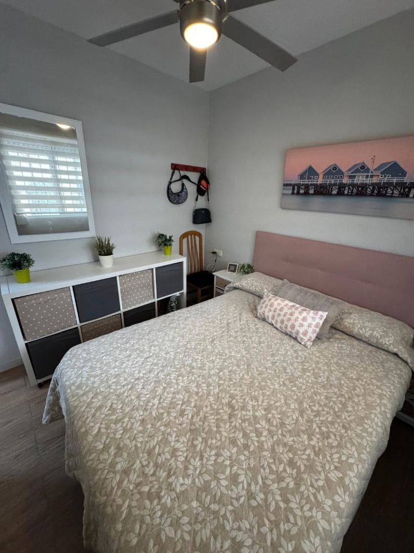 1 bedroom Villa for sale in Torrevieja with pool - € 120,550 (Ref: 9731366)