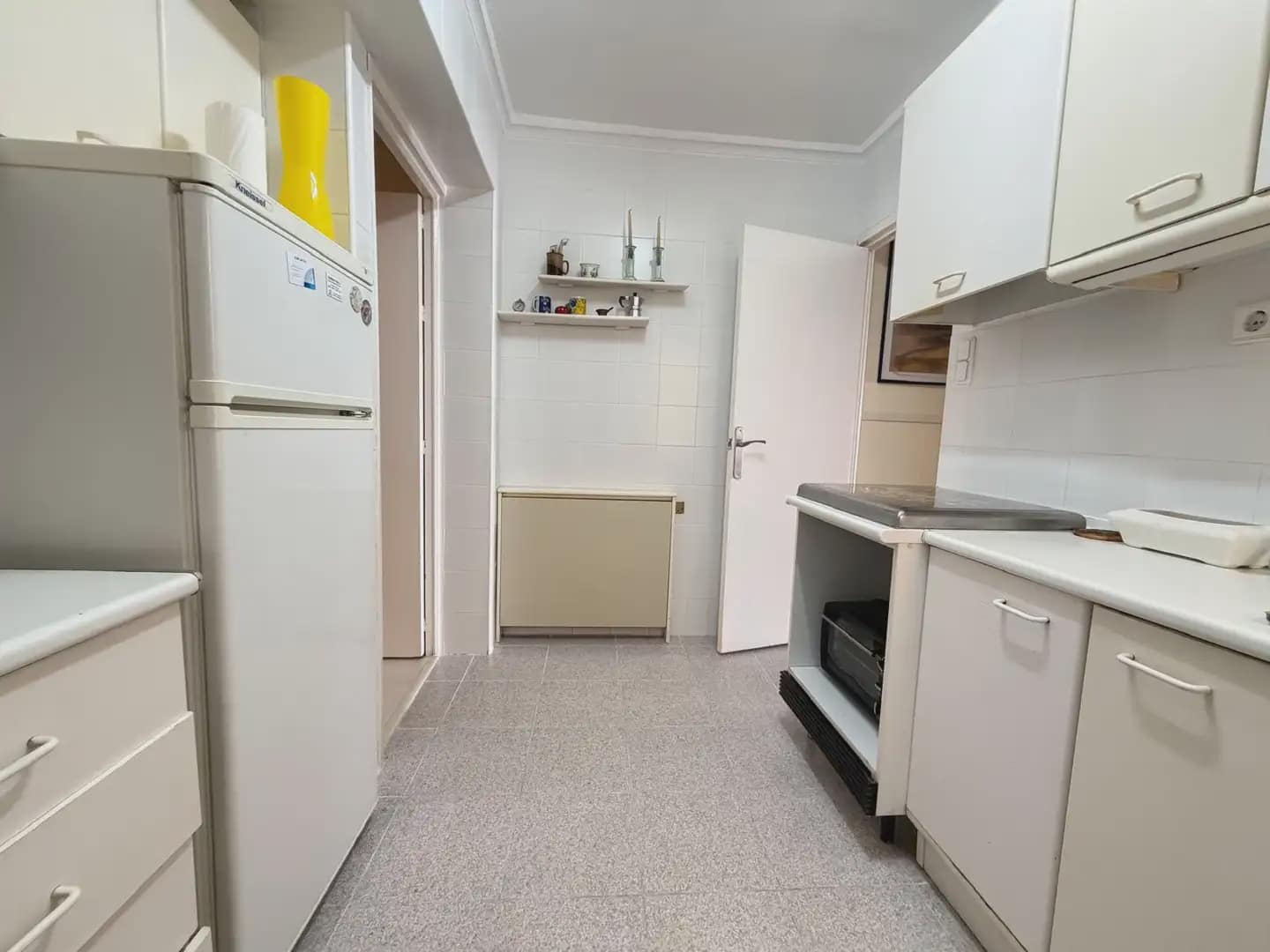 Piso de 3 habitaciones en Torrevieja en venta con garaje - 359.840 € (Ref: 9772049)