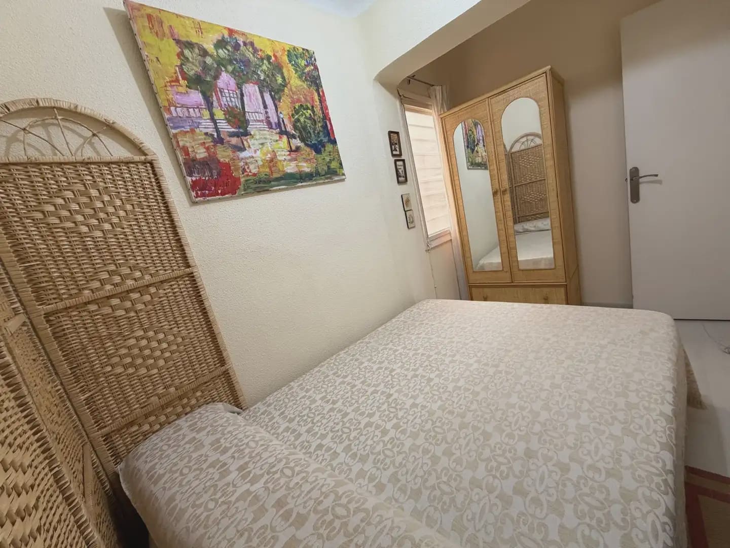 Piso de 3 habitaciones en Torrevieja en venta con garaje - 359.840 € (Ref: 9772049)