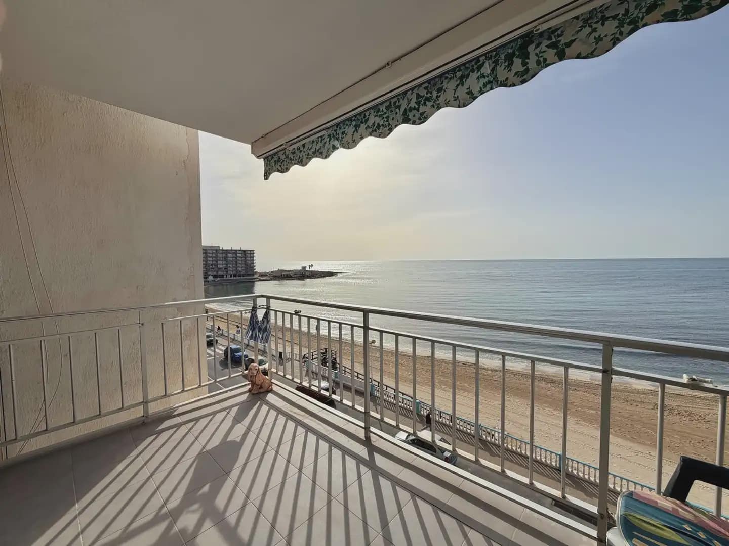 Piso de 3 habitaciones en Torrevieja en venta con garaje - 359.840 € (Ref: 9772049)