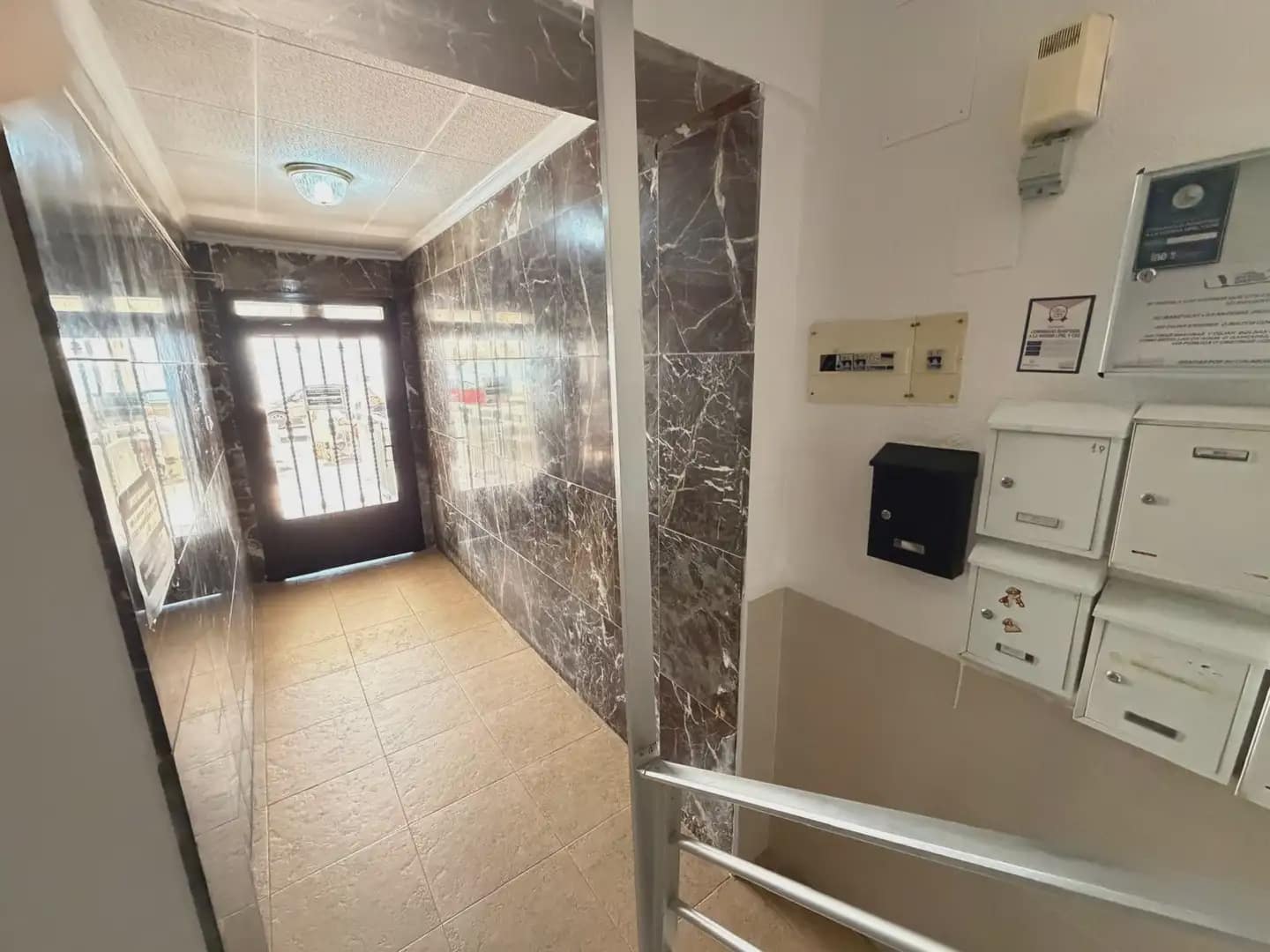 Piso de 3 habitaciones en Torrevieja en venta con garaje - 359.840 € (Ref: 9772049)