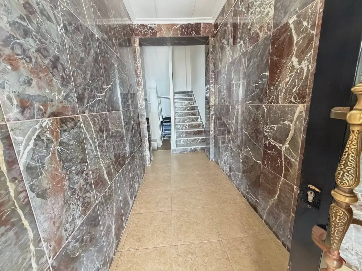 Piso de 3 habitaciones en Torrevieja en venta con garaje - 359.840 € (Ref: 9772049)