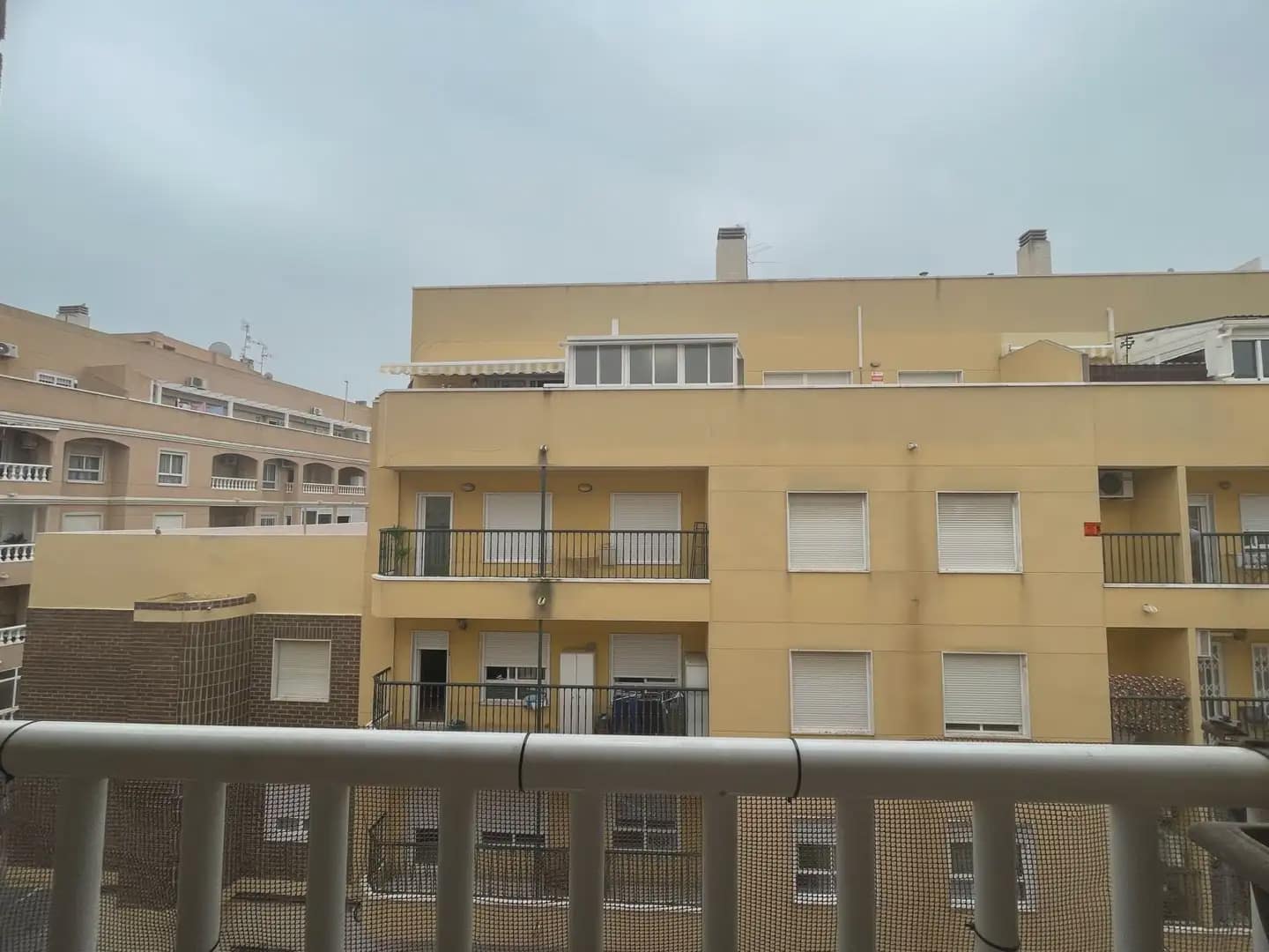 2 sovrum Lägenhet till salu i Torrevieja med pool garage - 139 990 € (Ref: 9772050)