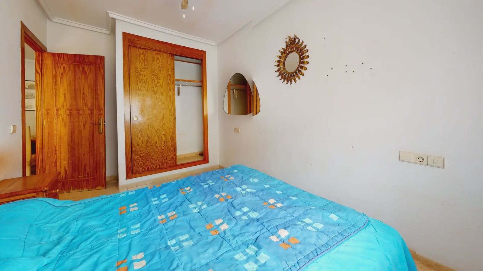 2 sovrum Lägenhet till salu i Torrevieja med pool garage - 139 990 € (Ref: 9772050)