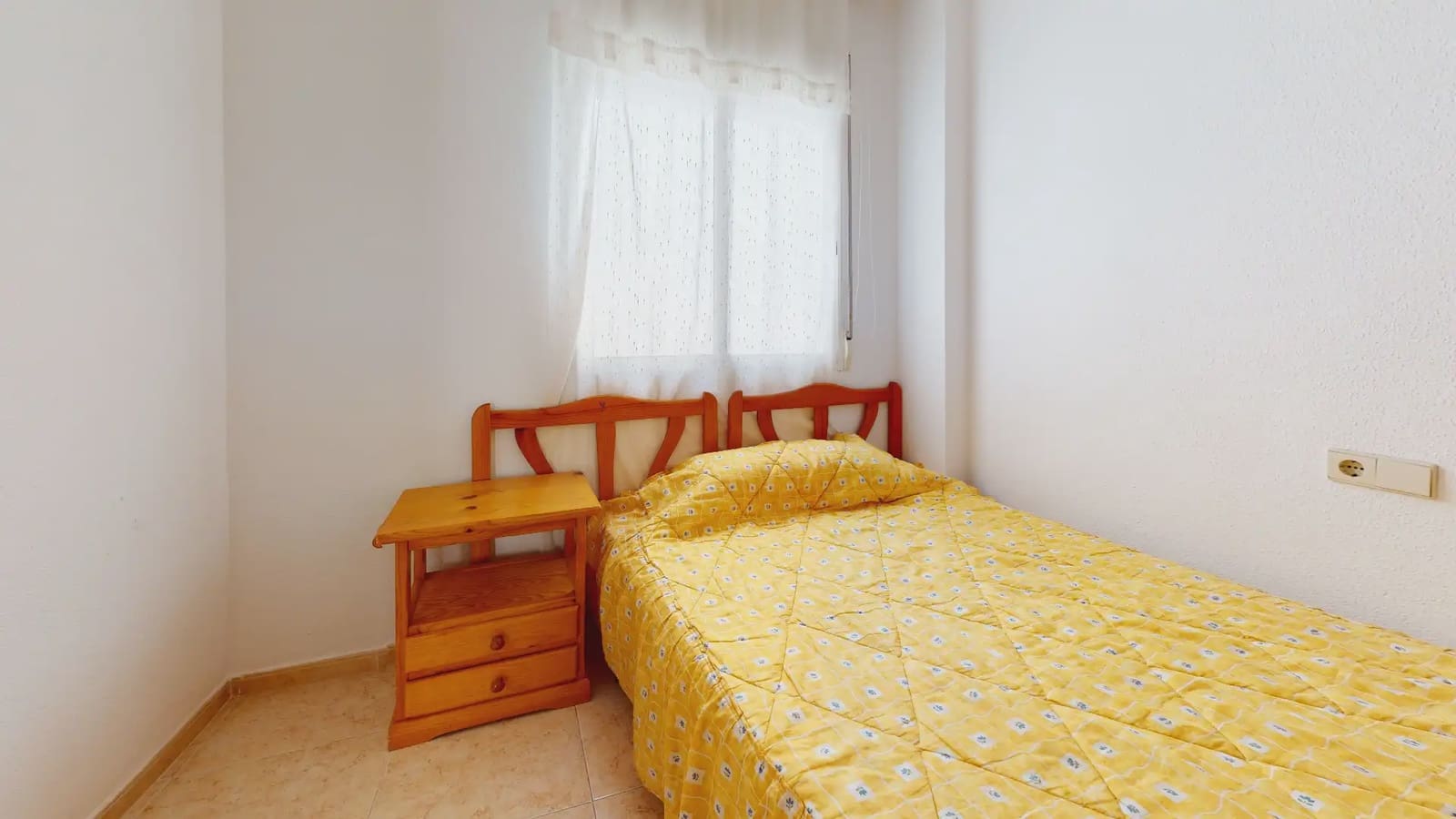 2 sovrum Lägenhet till salu i Torrevieja med pool garage - 139 990 € (Ref: 9772050)