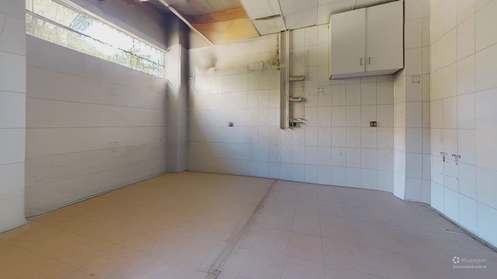 Komercyjne na sprzedaż w Miasto Murcja - 116 900 € (Ref: 9777143)