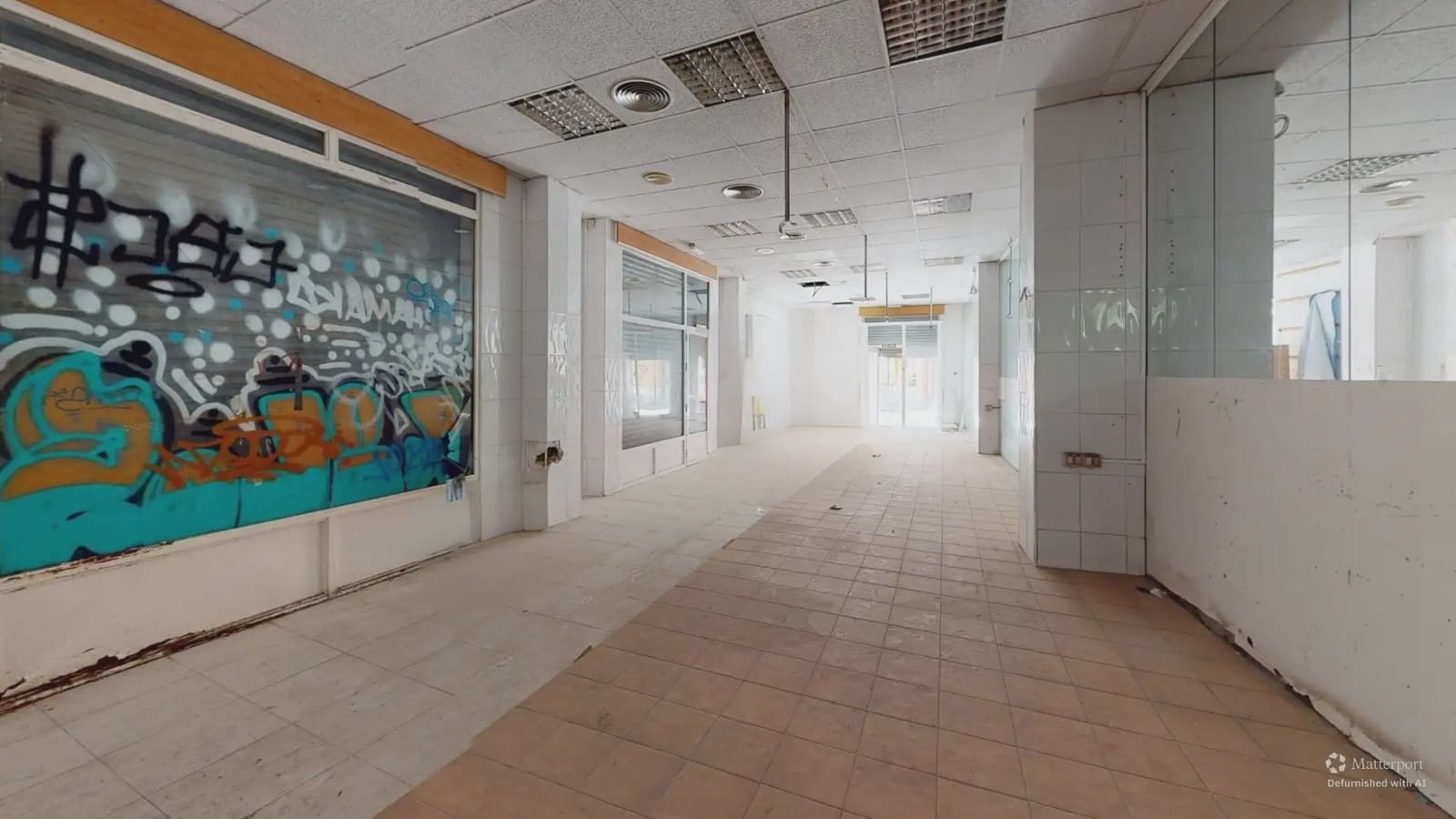 Komercyjne na sprzedaż w Miasto Murcja - 116 900 € (Ref: 9777143)