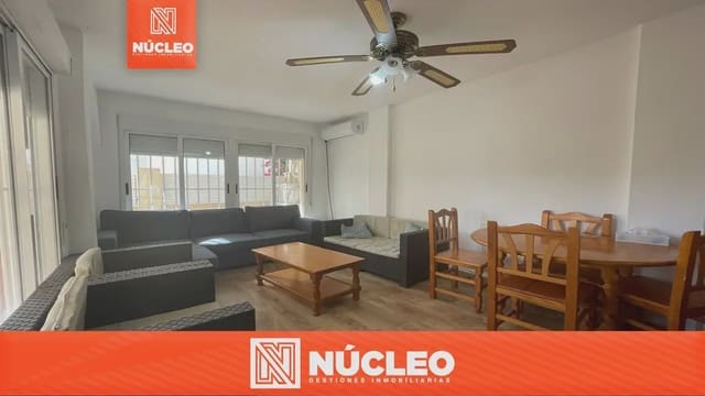 4 Zimmer Haus zu vermieten in Los Frutales, Torrevieja mit Pool - 990 € (Ref: 9789811)