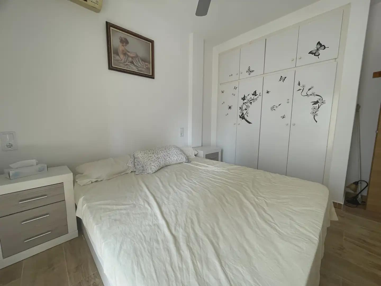 4 Zimmer Haus zu vermieten in Torrevieja mit Pool - 990 € (Ref: 9789811)