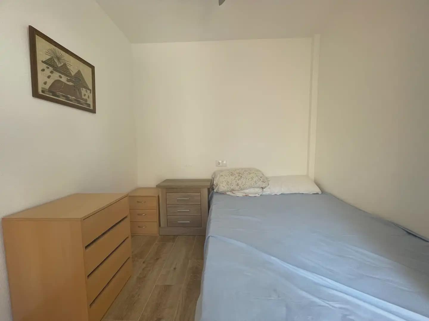 4 Zimmer Haus zu vermieten in Torrevieja mit Pool - 990 € (Ref: 9789811)