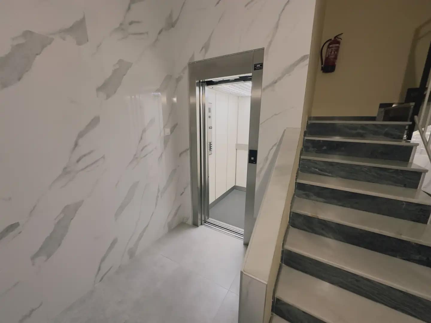 4 sovrum Lägenhet till salu i Santa Pola - 330 000 € (Ref: 9793700)