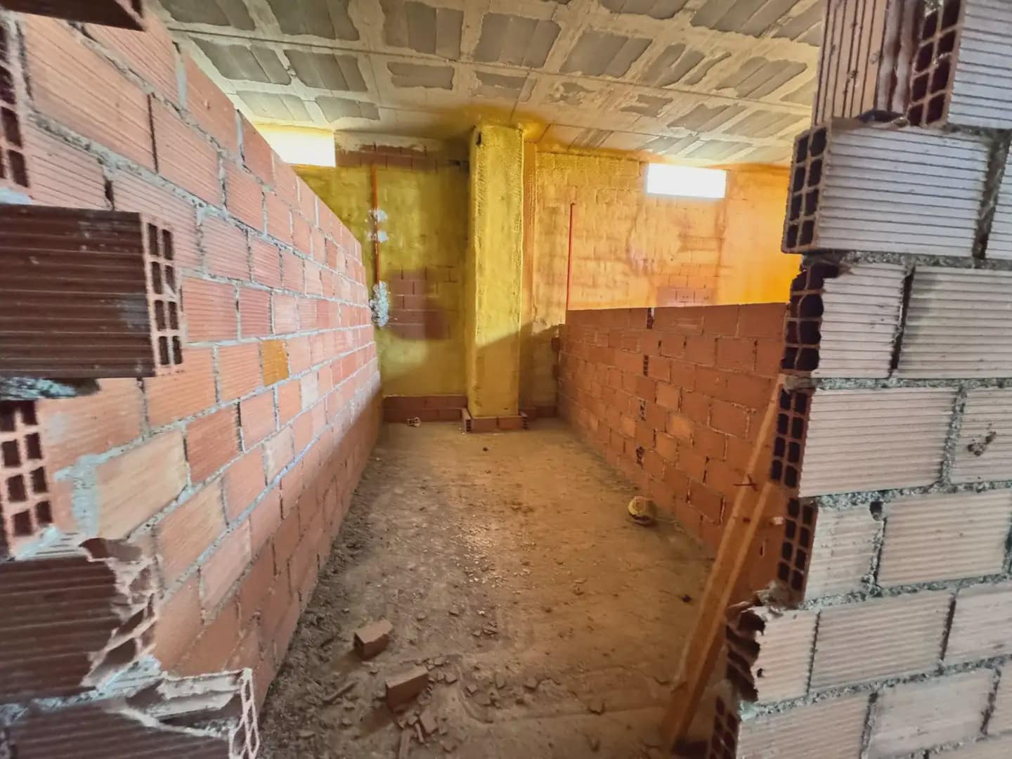 Kaupallinen myytävänä paikassa Librilla - 79 000 € (Ref: 9795543)