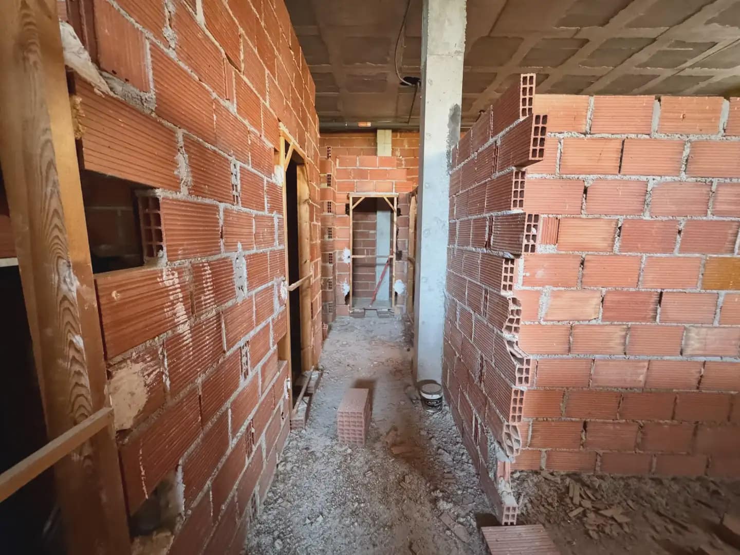 Kaupallinen myytävänä paikassa Librilla - 79 000 € (Ref: 9795543)