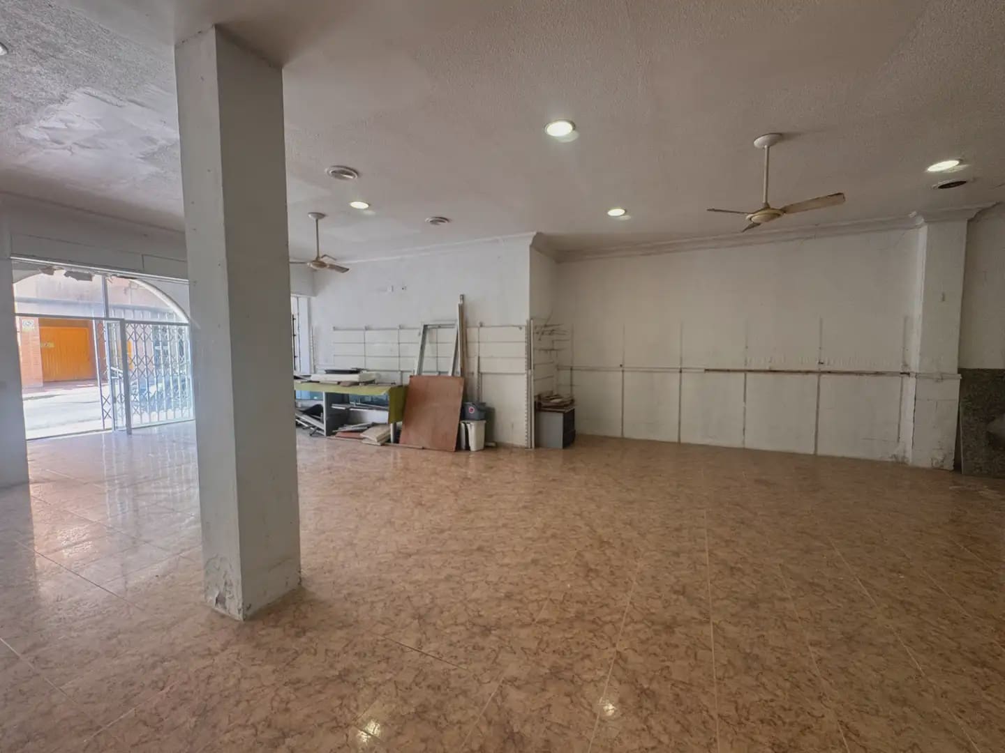 Kommersiell till salu i Guardamar del Segura - 208 000 € (Ref: 9795656)