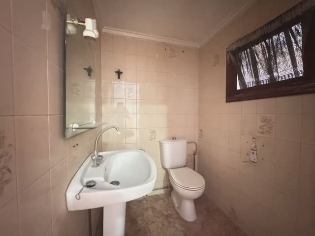 Komercyjne na sprzedaż w Zona Pueblo, Guardamar del Segura - 208 000 € (Ref: 9795656)