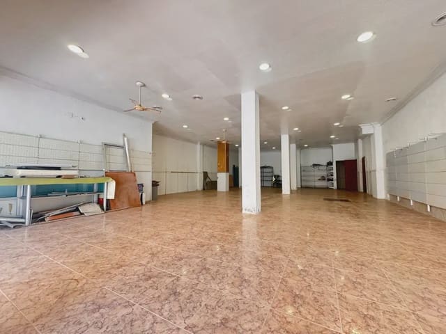 Komercyjne na sprzedaż w Zona Pueblo, Guardamar del Segura - 208 000 € (Ref: 9795656)
