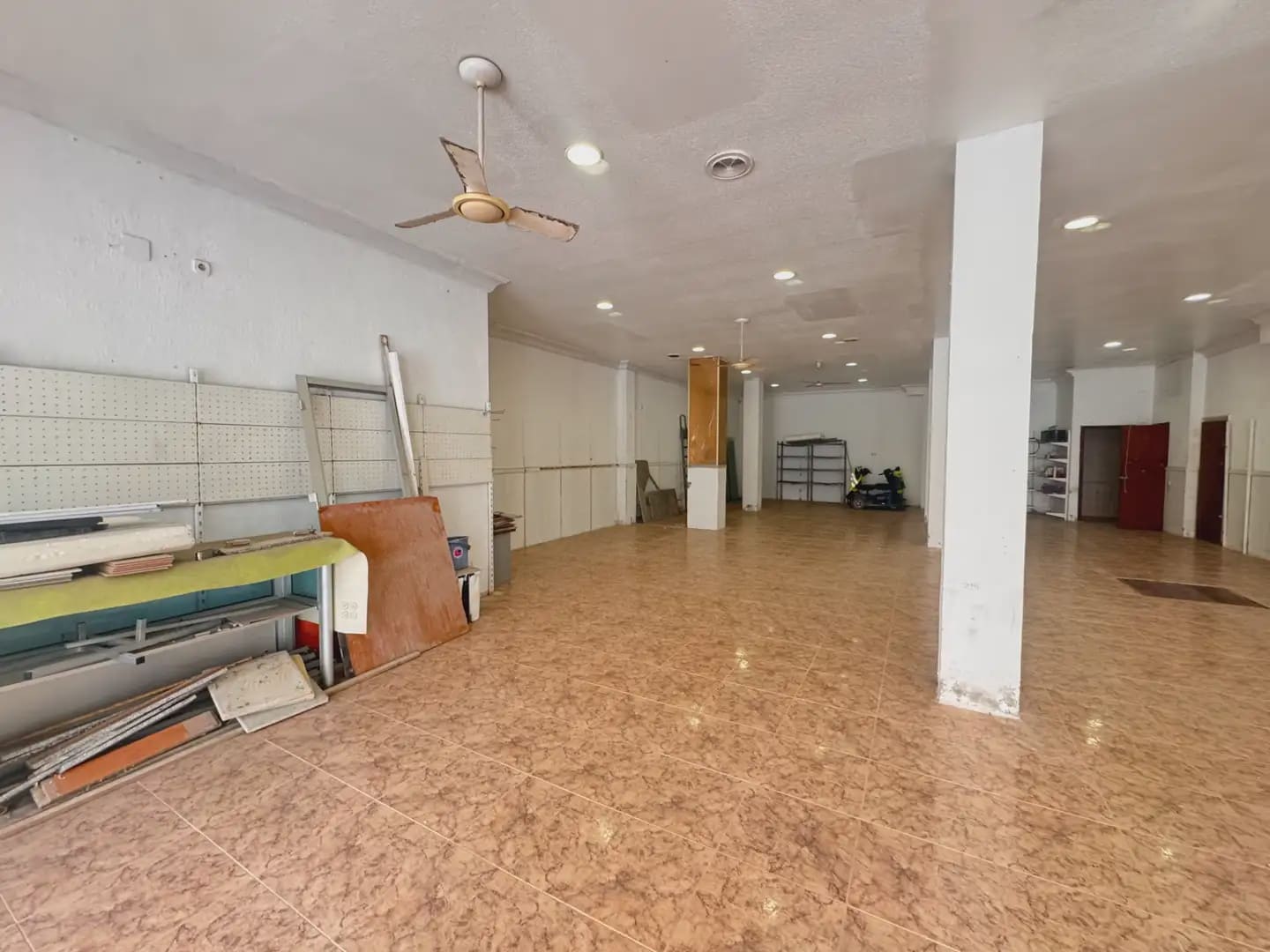 Kommersiell till salu i Guardamar del Segura - 208 000 € (Ref: 9795656)