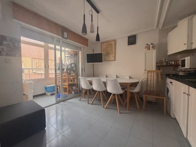 2 soveværelse Lejlighed til salg i Avenida Habaneras - Curva de Palangre, Torrevieja - € 115.000 (Ref: 9795745)
