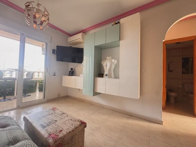 2 bedroom Apartment for sale in El Moncayo - El Pòrtic, Guardamar del Segura with pool garage - € 130,000 (Ref: 9802986)