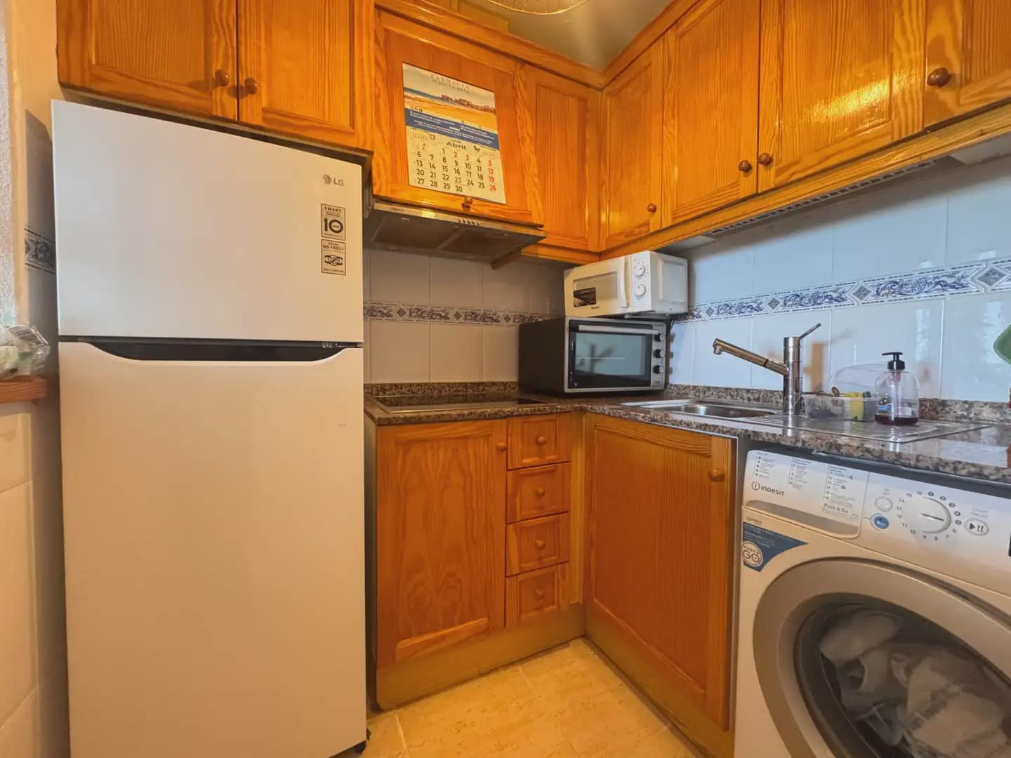 2 bedroom Apartment for sale in Guardamar del Segura with pool garage - € 130,000 (Ref: 9802986)