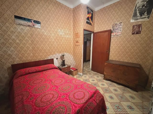 6 quarto Casa em Banda para venda em Archena - 135 000 € (Ref: 9803771)