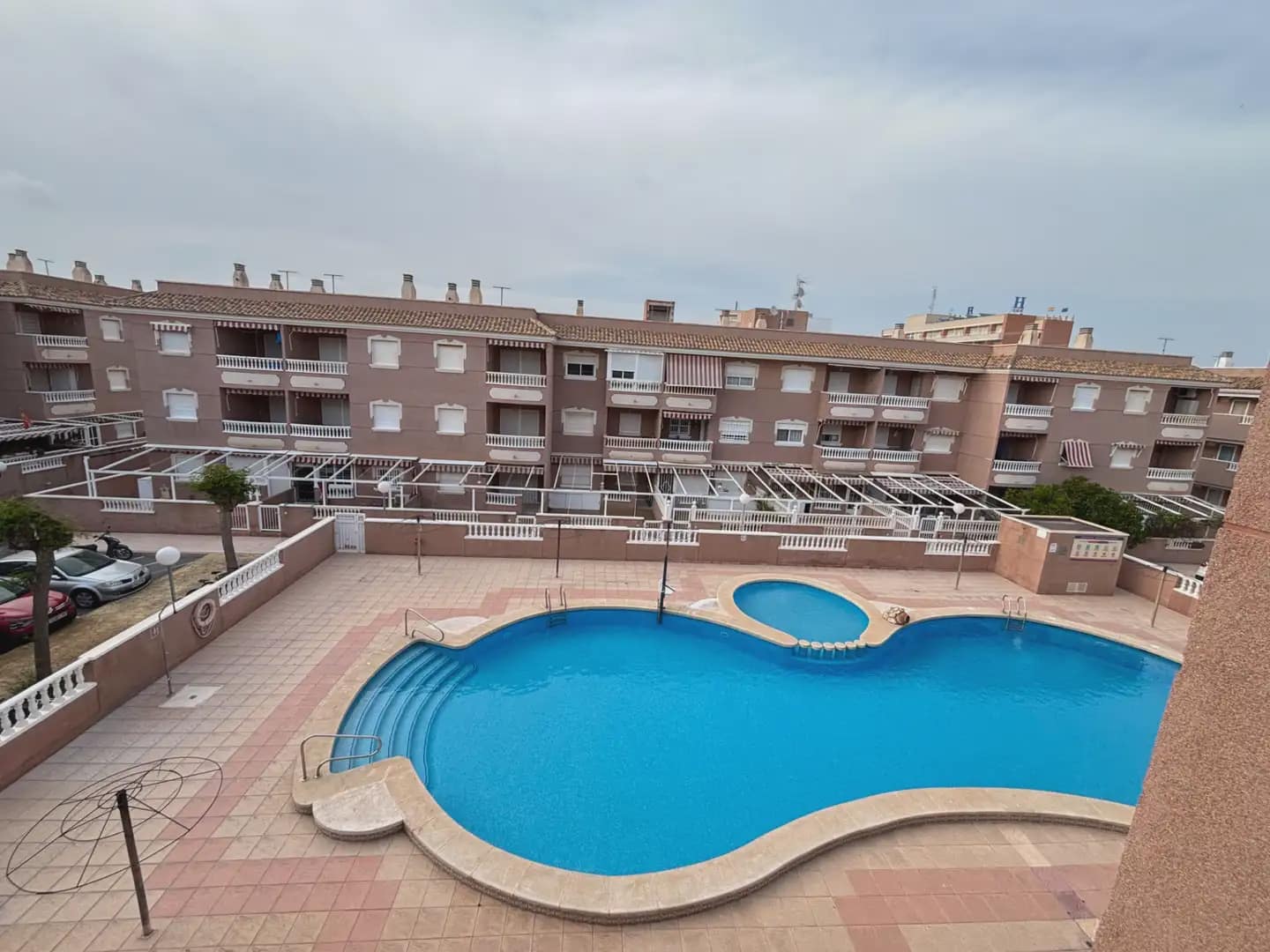 3 makuuhuone Asunto myytävänä paikassa Santa Pola mukana uima-altaan 
autotalli - 219 900 € (Ref: 9810857)