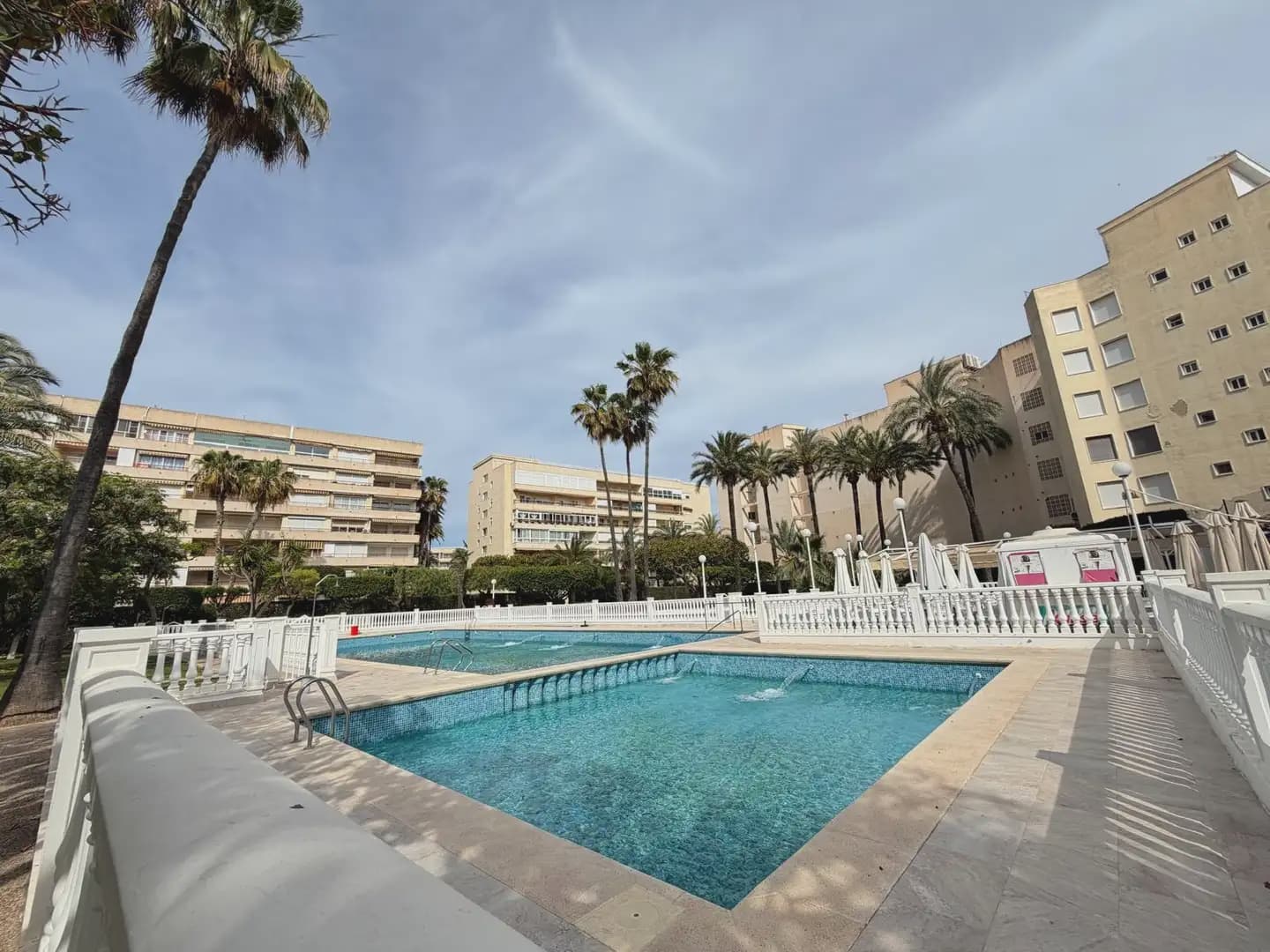 1 soveværelse Lejlighed til salg i Torrevieja med swimmingpool - € 179.900 (Ref: 9821241)