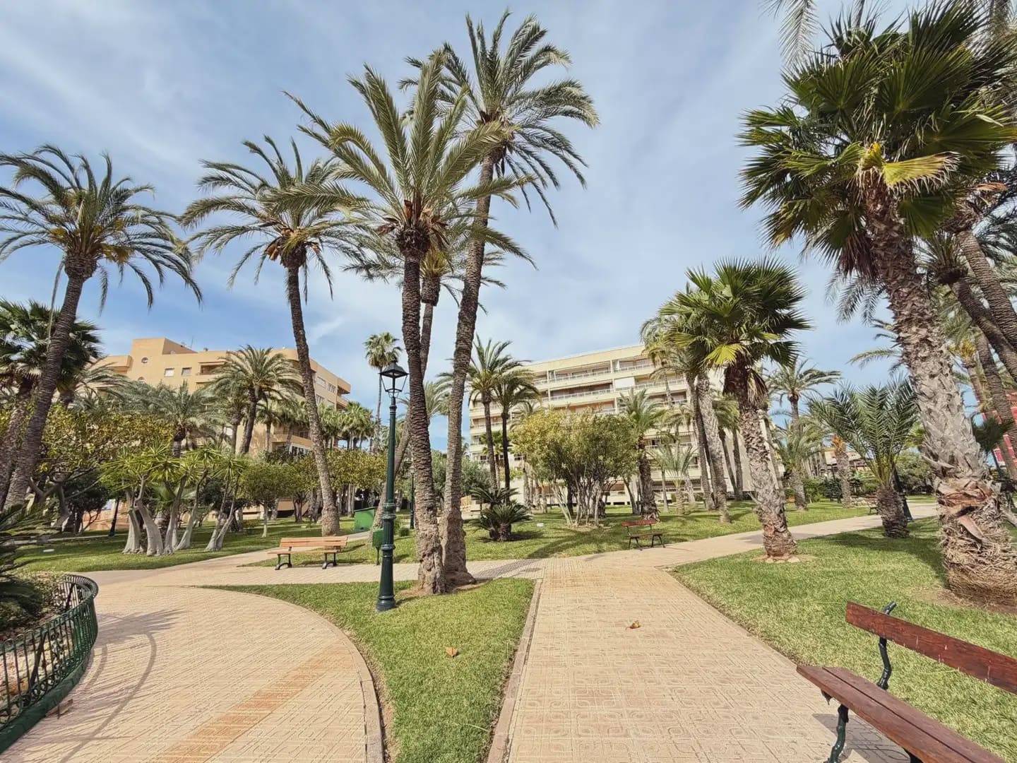 1 soveværelse Lejlighed til salg i Torrevieja med swimmingpool - € 179.900 (Ref: 9821241)