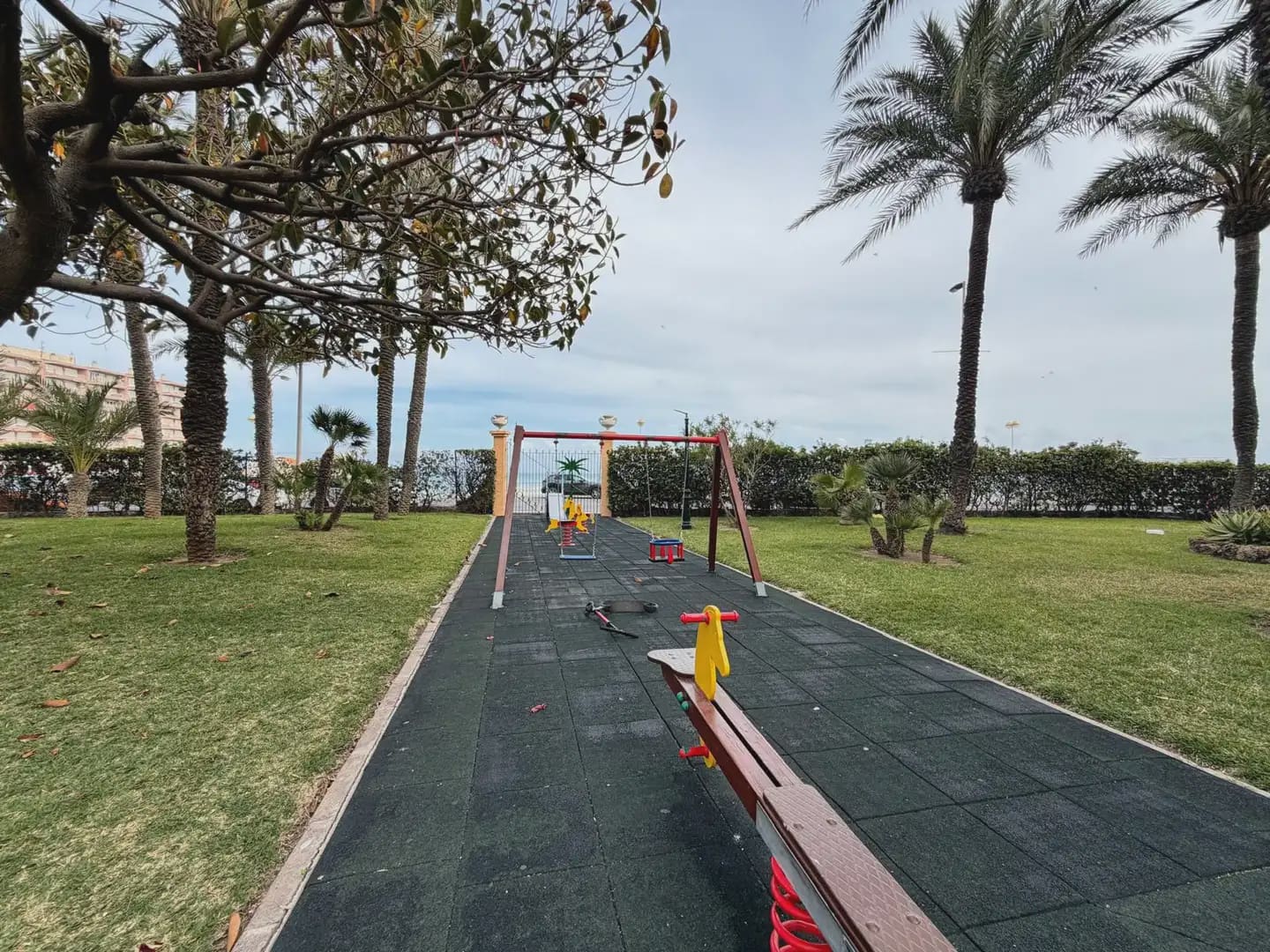 1 soveværelse Lejlighed til salg i Torrevieja med swimmingpool - € 179.900 (Ref: 9821241)