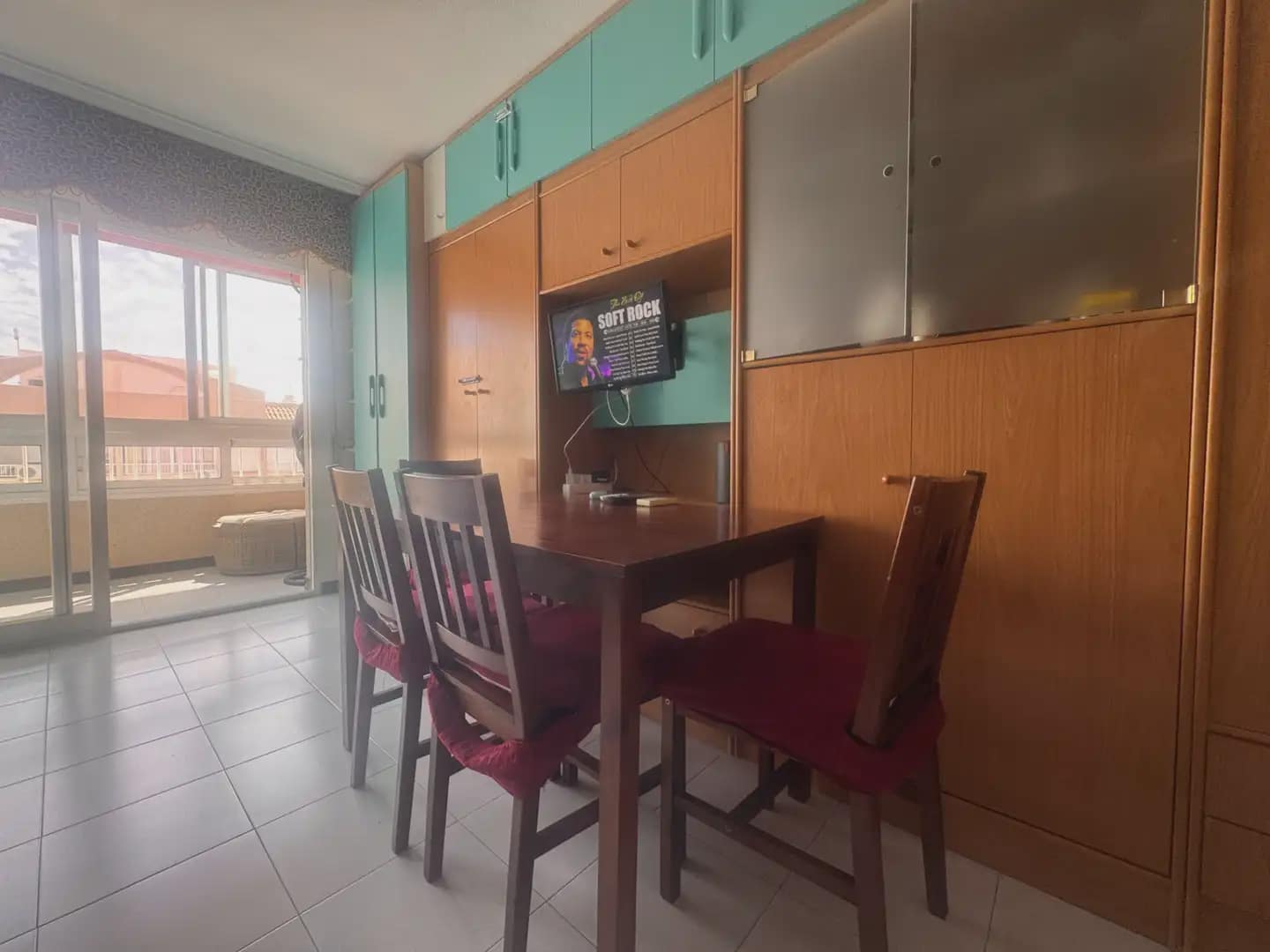 Studio for sale in Torrevieja with pool - € 89,990 (Ref: 9827428)