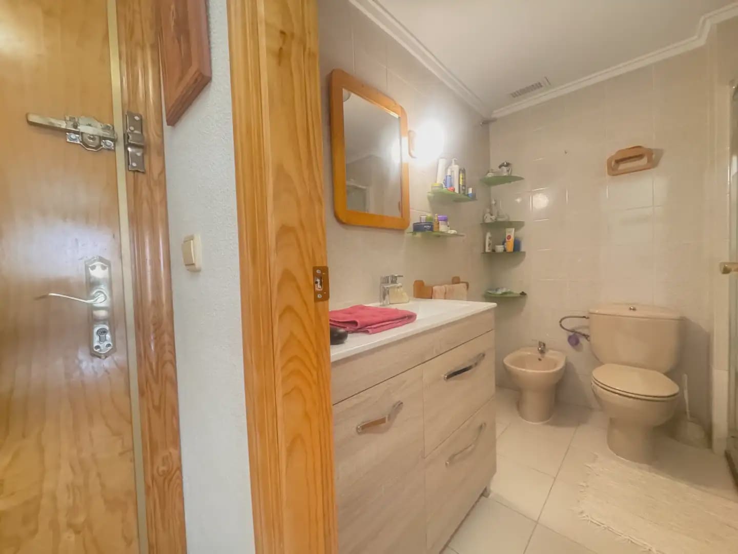 Studio for sale in Torrevieja with pool - € 89,990 (Ref: 9827428)