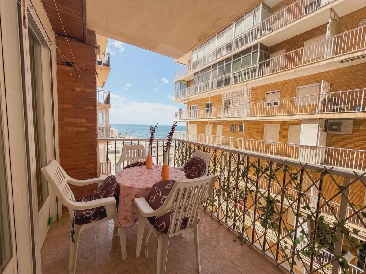 3 bedroom Flat for sale in Santa Pola - € 235,000 (Ref: 9834701)