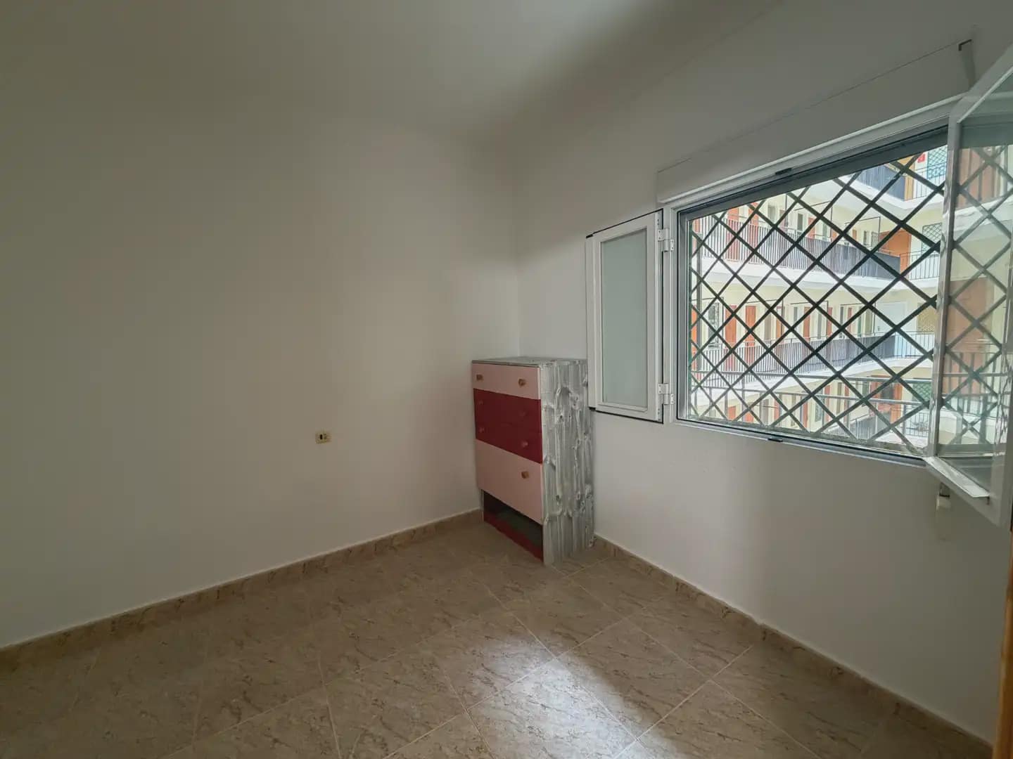 3 bedroom Flat for sale in Santa Pola - € 235,000 (Ref: 9834701)